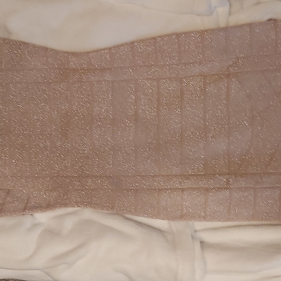 GUESS dress baby pink with lights sparkles - Picture 3 of 3